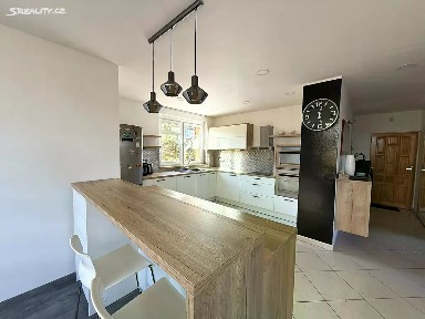 Prodej bytu 3+1 66 m² Kordačova, Kladno