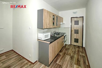 Pronájem bytu 1+1 42 m² Krejčíkova, Plzeň - Východní Předměstí