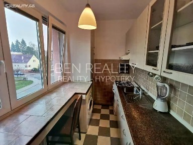 Pronájem bytu 3+1 70 m² Mlýnská, Zlín - Malenovice