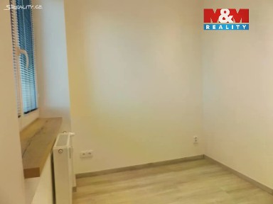 Prodej bytu 1+1 30 m² Nádražní, Ostrava - Moravská Ostrava