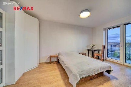 Pronájem bytu 2+kk 43 m² Zengrova, Kolín - Kolín IV