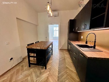Pronájem bytu 2+kk 40 m² Lublaňská, Praha - Nové Město
