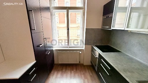 Praha, Praha 5, Smíchov, Staropramenná