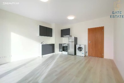 Pronájem bytu 1+kk 30 m² Dornych, Brno - Komárov