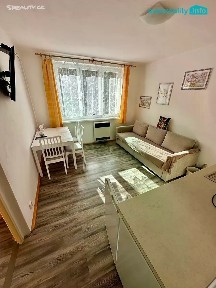 Pronájem bytu 1+1 35 m² Sportovní, Loket