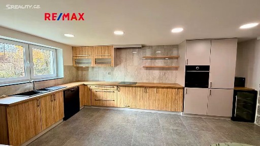 Pronájem bytu 3+kk 85 m² Záhumenní, Ostrava - Poruba