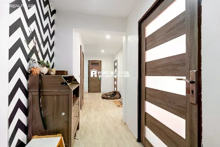 Prodej bytu 4+1 85 m² Vikova, Slaný