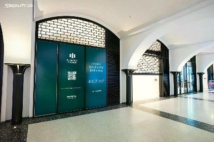 Pronájem obchodního prostoru 45 m² Bělehradská, Praha - Nusle