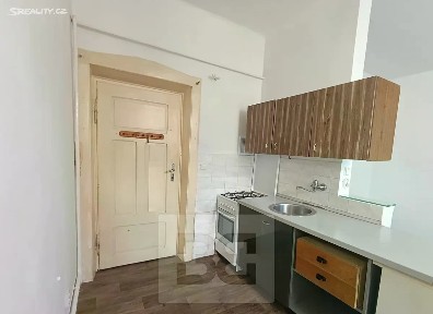 Pronájem bytu 1+kk 24 m² Prašná, České Budějovice - České Budějovice 5