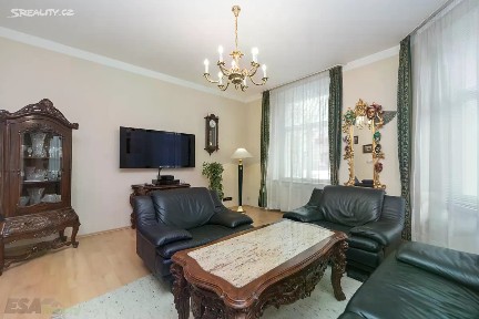 Pronájem bytu 2+1 81 m² Urxova, Praha - Karlín