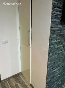 Pronájem bytu 2+kk 40 m² Garážní, Ostrava - Moravská Ostrava