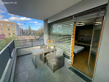 Pronájem bytu 1+kk 28 m² Písková, Praha - Modřany
