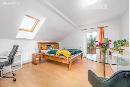 Pronájem bytu 1+1 38 m² Ke Strouze, Dolní Břežany - Lhota