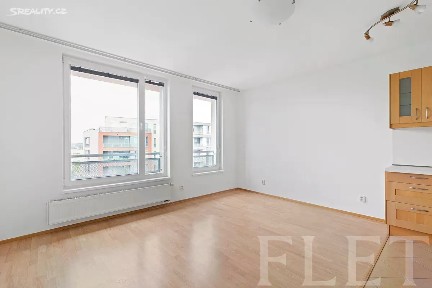 Pronájem bytu 1+kk 32 m² Raichlova, Praha - Stodůlky