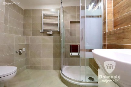 Pronájem bytu 2+kk 42 m² Františka Diviše, Praha - Uhříněves