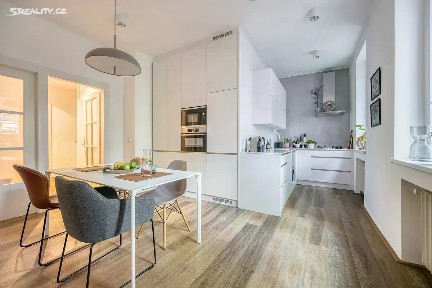 Praha, Praha 4, Nusle, Hvězdova, 35