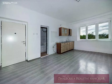 Prodej bytu 2+1 56 m² Na Odboji, Březnice