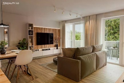Prodej bytu 1+kk 35 m² Litvínovická, České Budějovice - České Budějovice 2