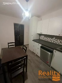 Pronájem bytu 2+1 56 m² Bezručova, Otrokovice