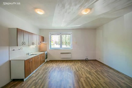 Pronájem bytu 1+kk 35 m² Edisonova, Olomouc - Pavlovičky