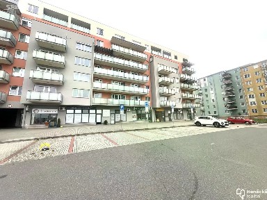 Pronájem bytu 1+kk 30 m² Družební, Olomouc - Nové Sady