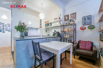 Prodej bytu 2+kk 58 m² Veverkova, Praha - Holešovice