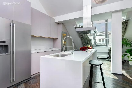 Prodej bytu 5+kk 170 m² Navrátilova, Praha - Nové Město