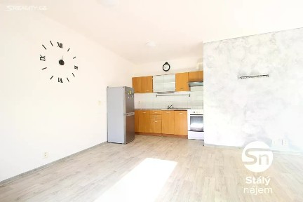 Pronájem bytu 1+kk 48 m² Nad Štolami, Odolena Voda