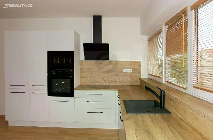 Pronájem bytu 2+kk 74 m² Hradní, Jenštejn