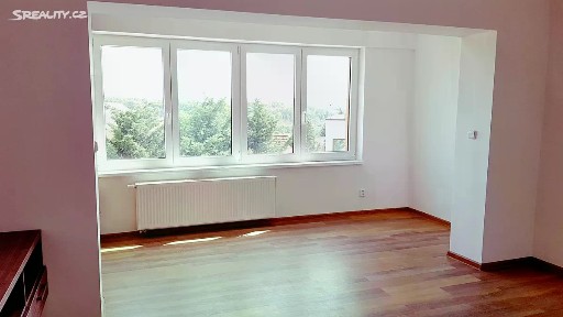 Pronájem bytu 2+1 54 m² Hejtmanská, Praha - Kyje
