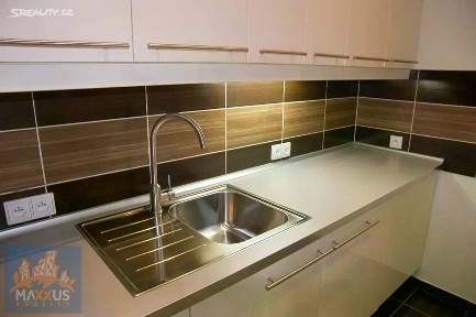 Pronájem kanceláře 20 m² Jana Růžičky, Praha - Kunratice