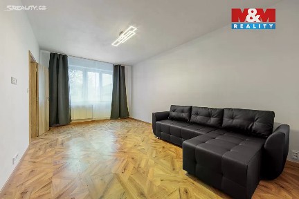 Prodej bytu 3+1 73 m² Budovatelů, Karlovy Vary