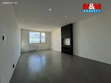 Prodej bytu 2+1 63 m² Holešická, Chomutov