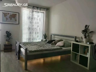 Pronájem bytu 1+kk 35 m² Petržílkova, Praha - Stodůlky