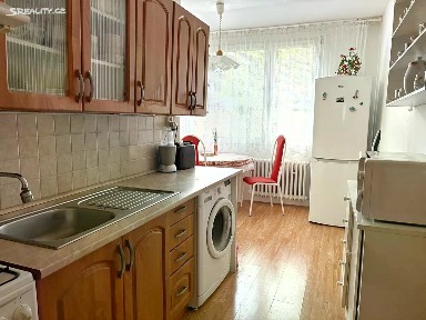 Pronájem bytu 1+1 44 m² Sídliště Za Chlumem, Bílina - Teplické Předměstí