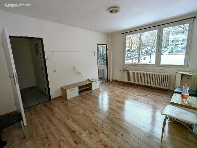 Most, Jana Kubelíka, 24