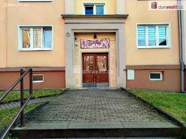 Pronájem bytu 2+1 65 m² S. K. Neumanna, Ostrov