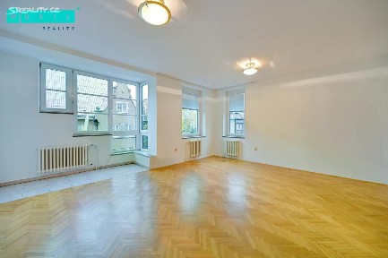 Pronájem bytu 3+1 89 m² Bezručova, Olomouc