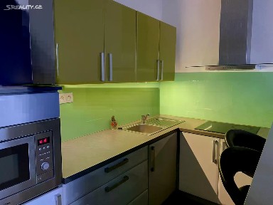 Pronájem bytu 1+kk 32 m² Mišákova, Olomouc