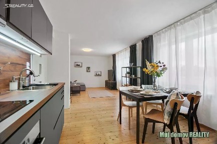 Pronájem bytu 2+kk 55 m² Libčická, Praha - Čimice
