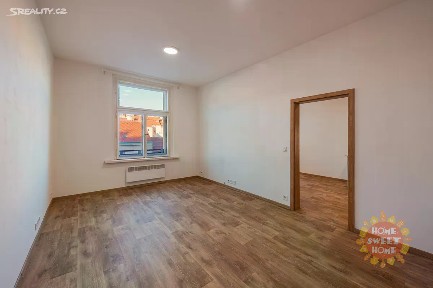 Pronájem bytu 2+kk 45 m² Žitomírská, Praha - Vršovice