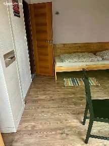 Pronájem bytu pokoje 13 m² Sestupná, Praha
