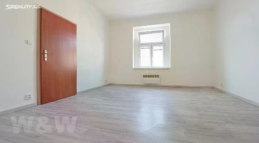 Pronájem bytu 2+kk 36 m² Hanusova, Praha - Michle