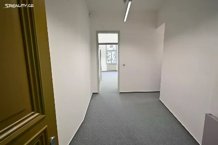Pronájem kanceláře 147 m² Vinohradská, Praha - Vinohrady