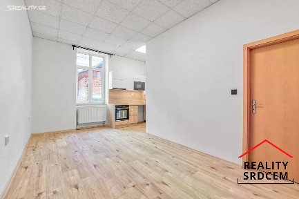 Pronájem bytu 2+kk 63 m² Pobialova, Ostrava - Moravská Ostrava