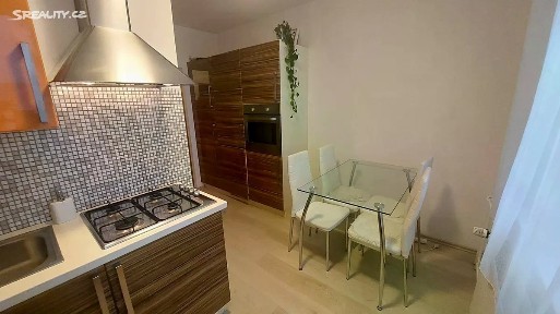 Pronájem bytu 1+1 35 m² Laštůvkova, Brno - Bystrc