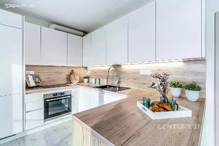 Pronájem bytu 3+kk 72 m² Moskalykova, Brno - Sadová