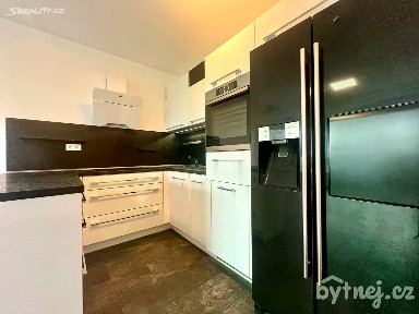 Pronájem bytu 3+kk 58 m² Topolová, Olomouc - Slavonín