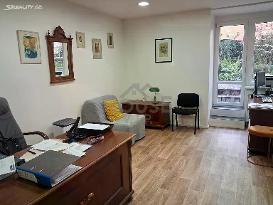 Prodej bytu 1+1 38 m² Přemyslovská, Praha - Žižkov