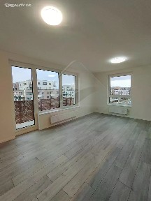 Prodej bytu 1+kk 43 m² Kardausova, Praha - Dolní Měcholupy